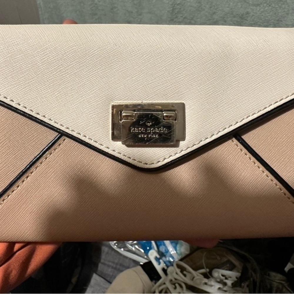 Kate spade purse